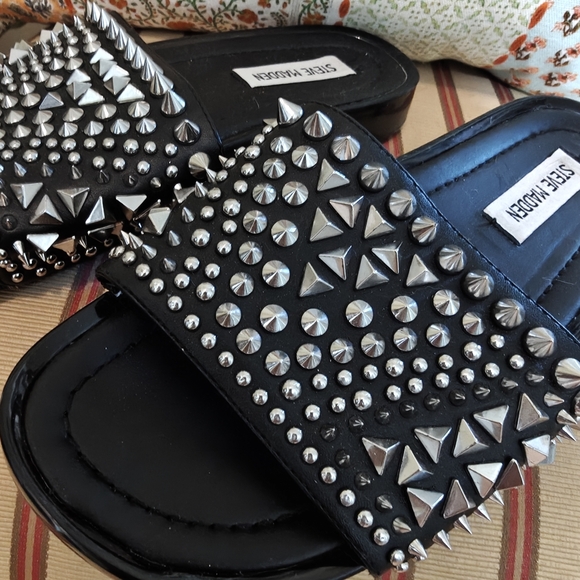 Steve Madden Studded Slides - Picture 1 of 4